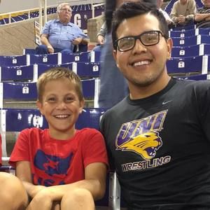 Meet your Posher, Gustavo